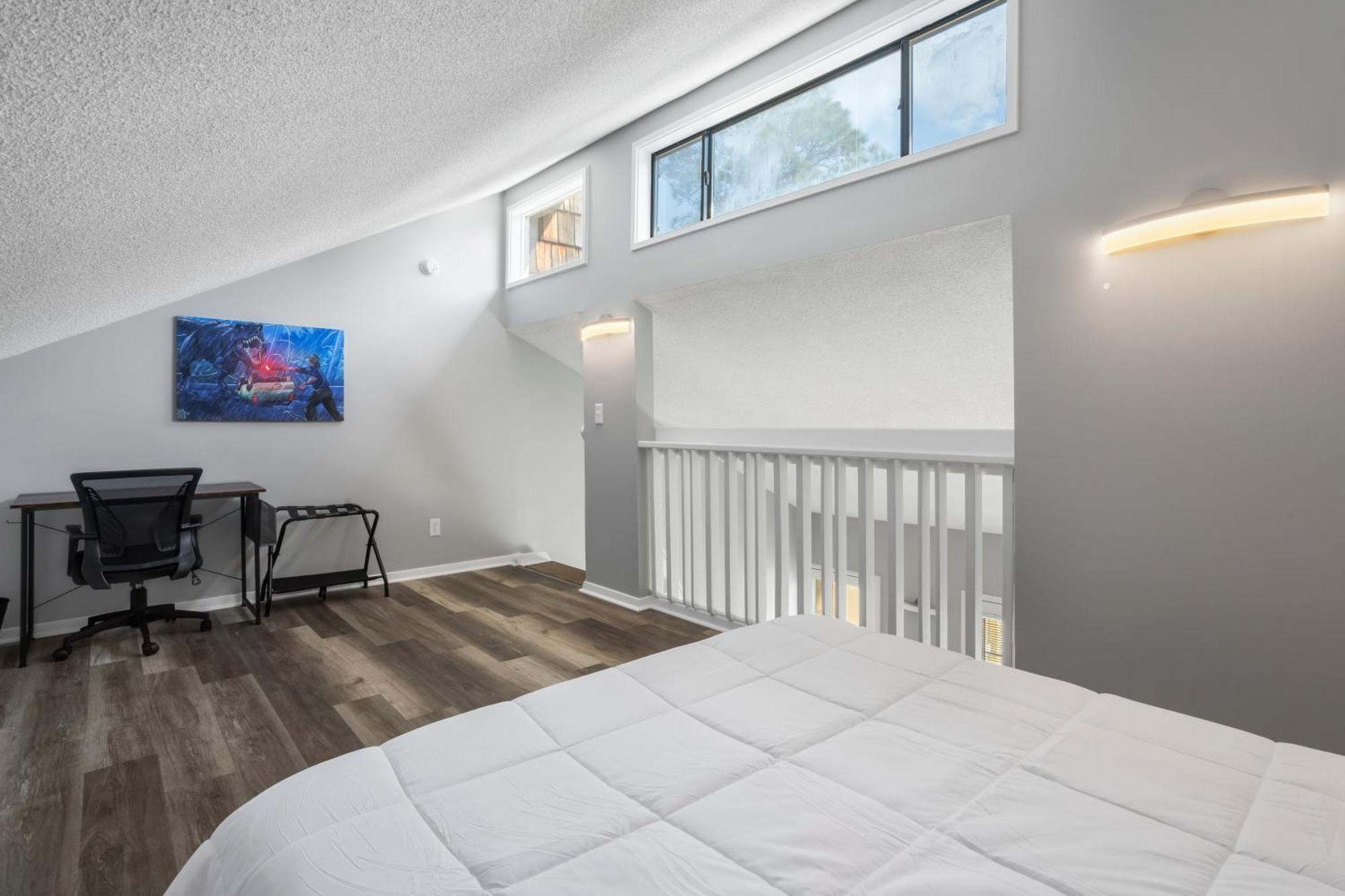 Appartamento King Bed Well-Located Cozy Townhouse Retreat Gulfport Esterno foto